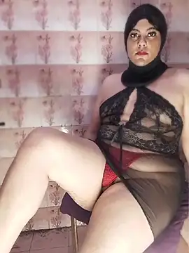 Snapshot of LenaQPeach chatting on 06.17.26 LenaQPeach online show from 06.17.26