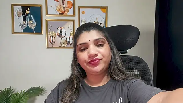 Hottiehaniya7245 online show from 06.01.26