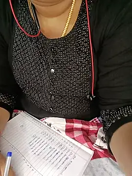 Snapshot of silky_rose29 chatting on 07.20.26 silky rose29 online show from 07.20.26