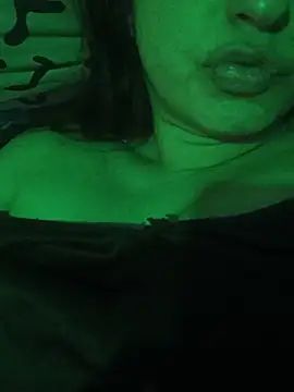 zaracamila98 online show from 06.17.26