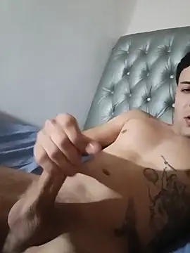 Porprivado1 online show from 06.18.26