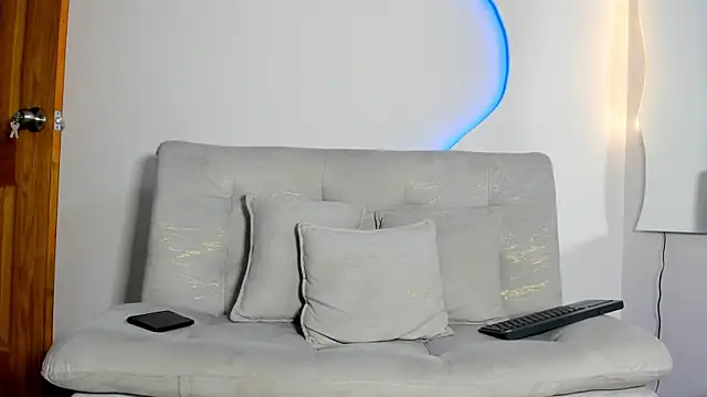 LeoCarter  online show from 07.08.26