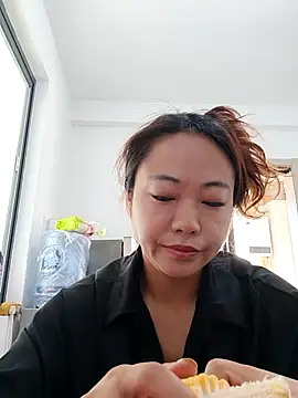 Yaoyao   online show from 06.06.26