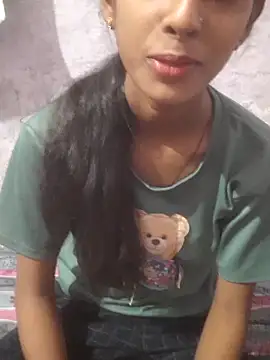 Saloni-Tyagi online show from 06.18.26