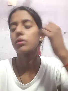 Saloni-Tyagi online show from 06.26.26