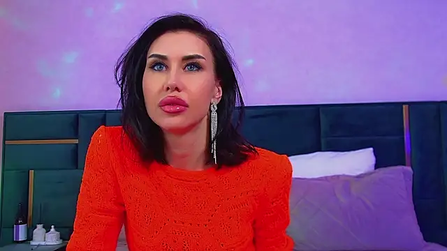 KaylaMous online show from 06.03.26