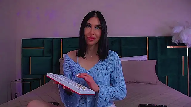 KaylaMous online show from 07.25.26