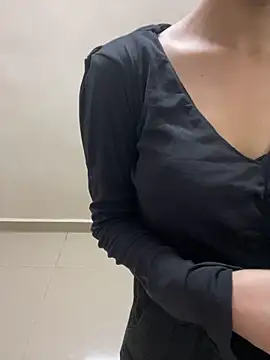 Shefali 01 online show from 06.06.26