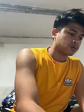 ChocoYummyHotdog online show from 06.05.26