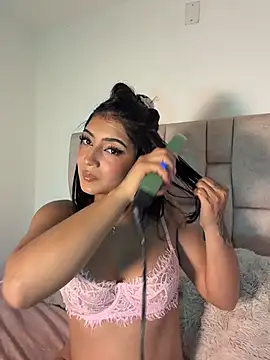 Nicolegh  online show from 07.29.26