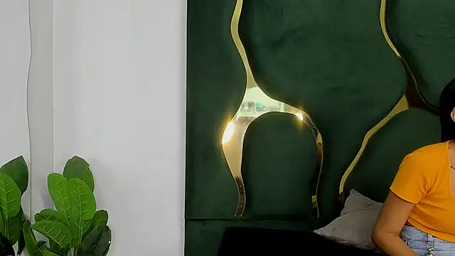 Mila petiteasm online show from 07.25.26