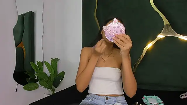 Mila petiteasm online show from 07.28.26