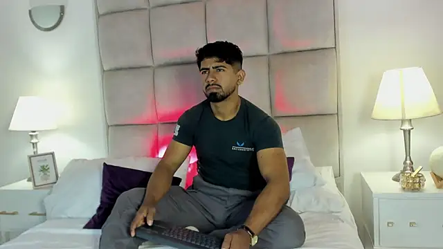 Teaserhoussejj  online show from 06.04.26