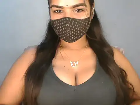 Curvy Deepa online show from 06.12.26