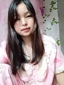 Snapshot of Linna-bae chatting on 07.02.26 Linna-bae online show from 07.02.26