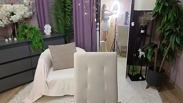 Lina deels online show from 06.18.26