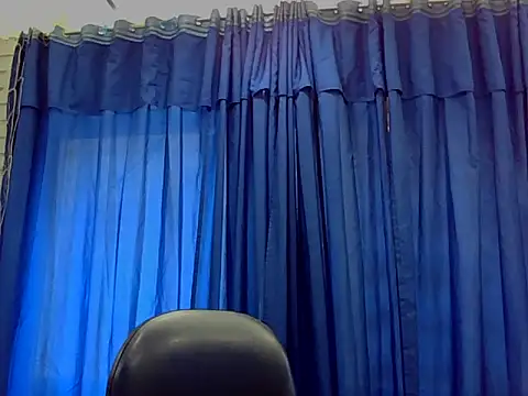 lucyli 25 online show from 06.10.26