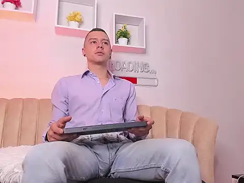 Tayler millers  online show from 07.01.26