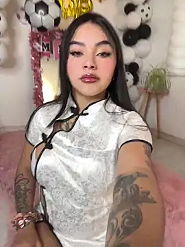 mia zafirr online show from 06.18.26