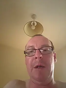 Snapshot of Palered chatting on 06.12.26 Palered online show from 06.12.26