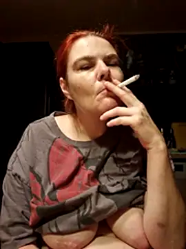 Snapshot of GoldenWifee chatting on 07.13.26 GoldenWifee online show from 07.13.26