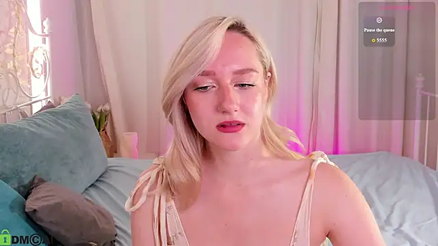 Chloe-Deccer online show from 08.04.26