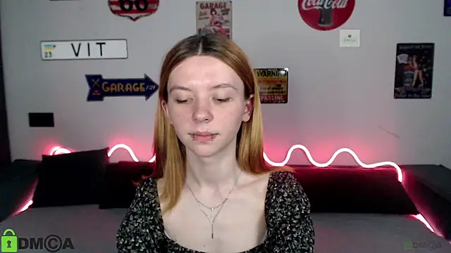 CarolInWonderland online show from 06.29.26