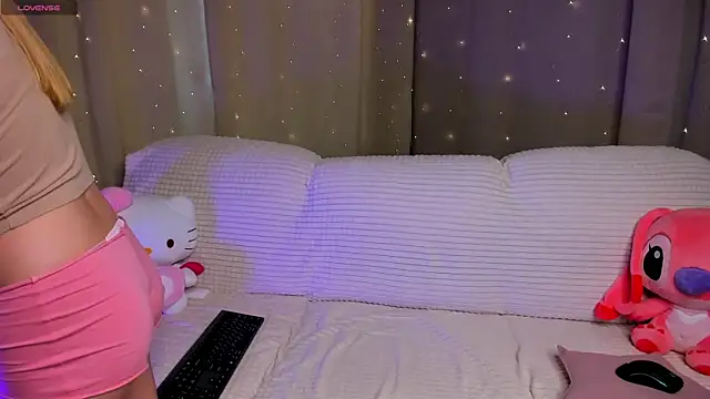 UnaBunny online show from 07.28.26