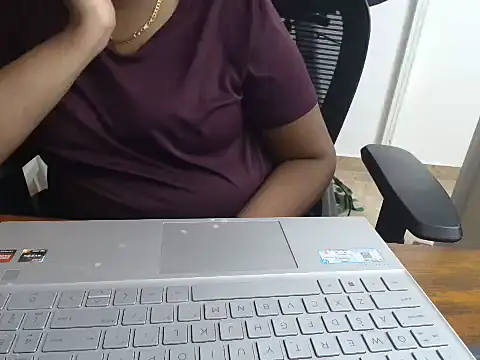 kannada Hotlady online show from 07.28.26