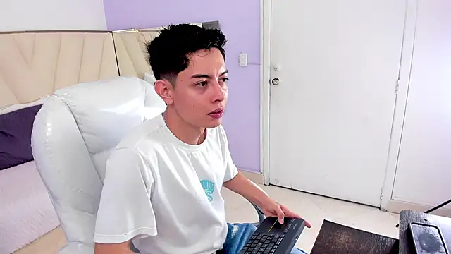 Ethan12  online show from 06.14.26