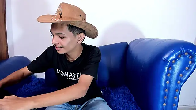 littlecum18 online show from 07.28.26