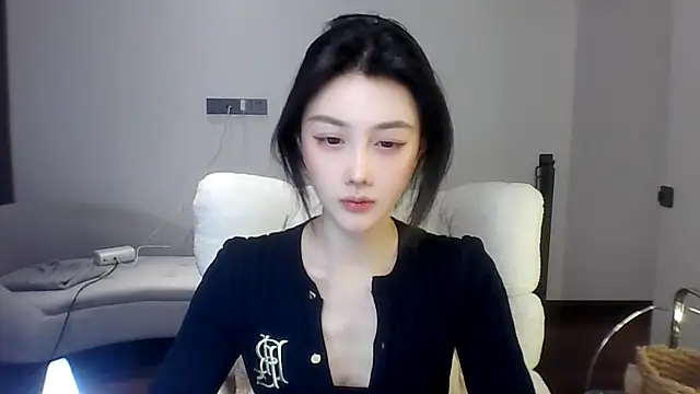 SylvieMaya online show from 06.13.26