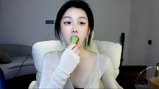 SylvieMaya online show from 06.28.26