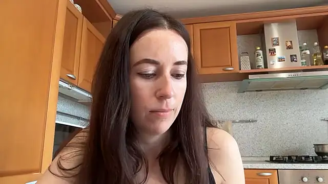 Flamingo Queen online show from 06.09.26