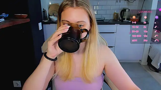 blonde kellyy online show from 06.20.26