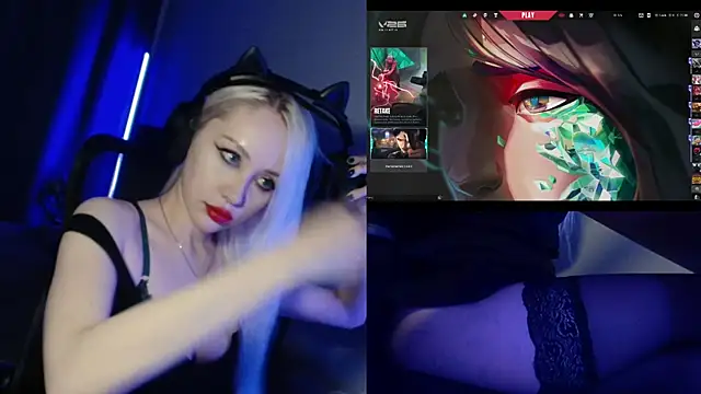 roxxyrowe online show from 07.25.26