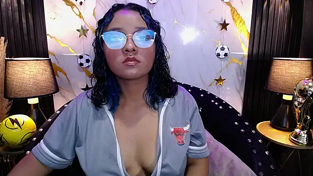 JuicyBoobix online show from 06.11.26
