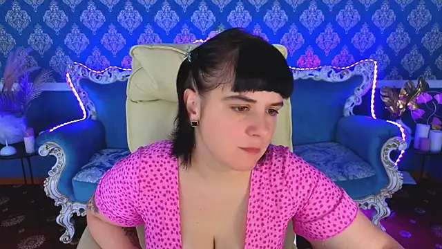 Snapshot of KatrinMilly chatting on 07.19.26 KatrinMilly online show from 07.19.26