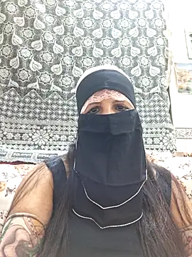 SWEETY01990 online show from 08.04.26