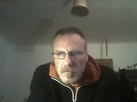 Greg0ri73 online show from 06.11.26