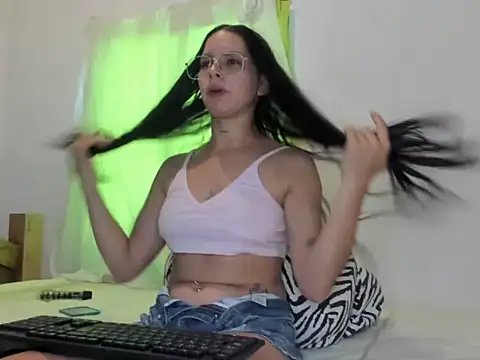 miimii lovee online show from 06.16.26