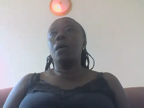 Snapshot of laula3030 chatting on 06.30.26 laula3030 online show from 06.30.26