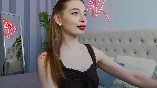 NicolSkye online show from 06.12.26