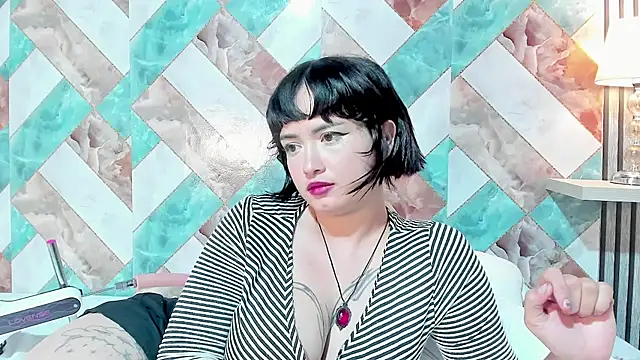addison avery online show from 06.18.26