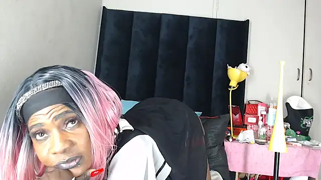 BadGirlCocoXx online show from 08.08.26