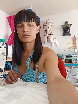 Sexy paulina outdoors online show from 06.24.26