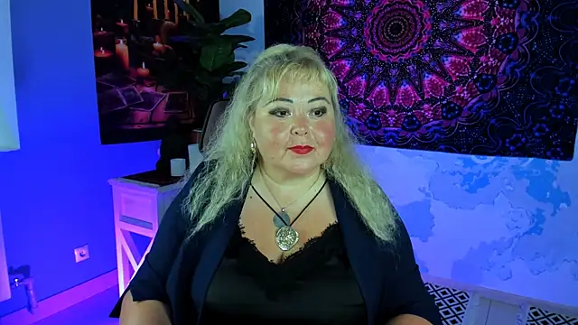 Snapshot of EvaMurller chatting on 06.26.26 EvaMurller online show from 06.26.26