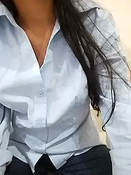 Snapshot of Riya5677 chatting on 07.14.26 Riya5677 online show from 07.14.26
