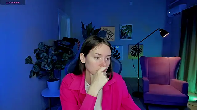 Eva Leeee online show from 07.02.26