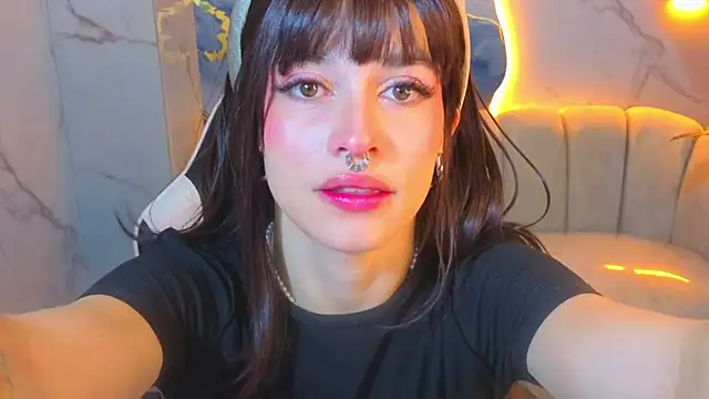 Lily Tx online show from 06.23.26